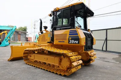 KOMATSU D39PX-23