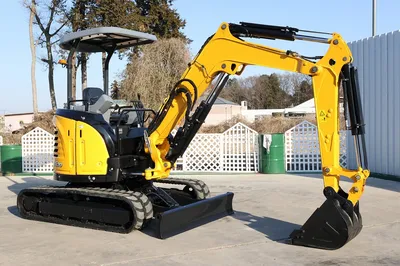 YANMAR ViO30-6