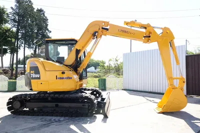KOMATSU PC78UU-8