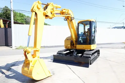 KOMATSU PC78UU-8
