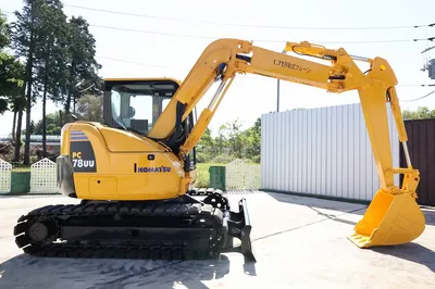 KOMATSU PC78UU-8