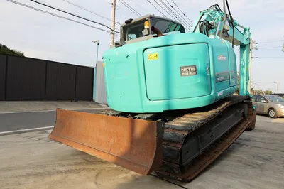KOBELCO SK135SR-3