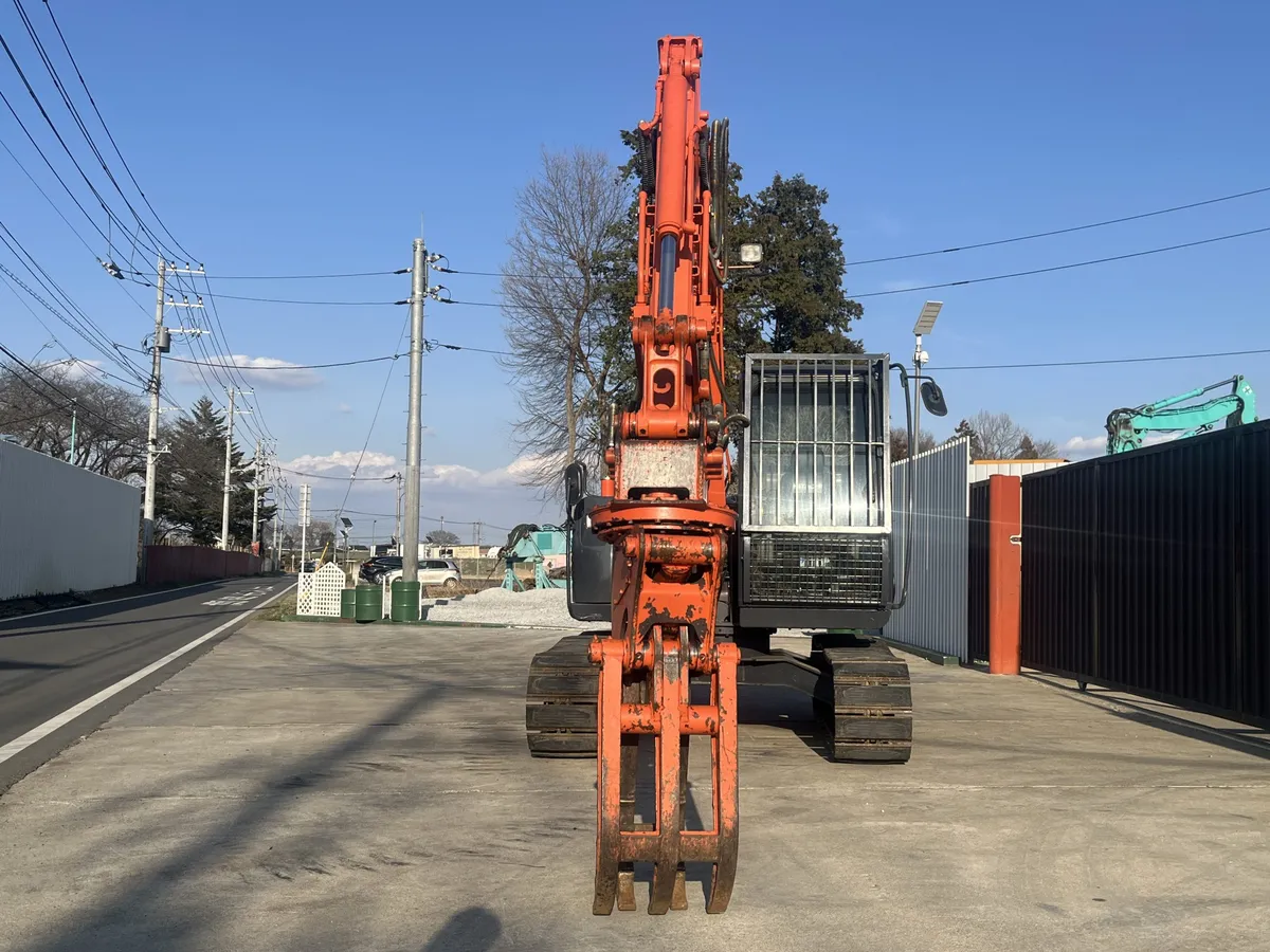 HITACHI ZX70-3